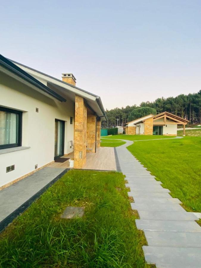 Ferienwohnung El Pueblin Del Pinar Navia Exterior foto