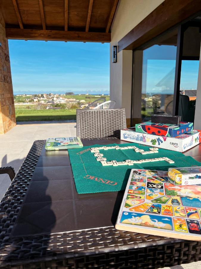 Ferienwohnung El Pueblin Del Pinar Navia Exterior foto